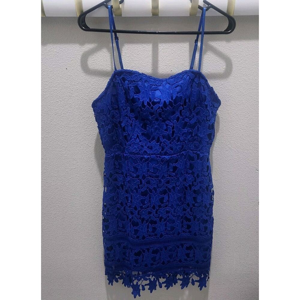 ASTR The Label Size L Royal Cobalt Blue Lace Mini Spaghetti Strap Dress